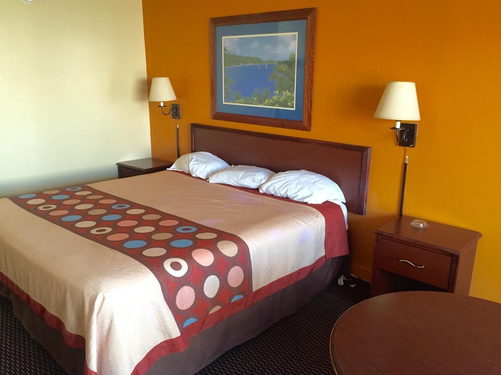 Budget Inn Wildwood Room photo